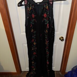 City Chic Black Maxi Dress with Floral Embroidery